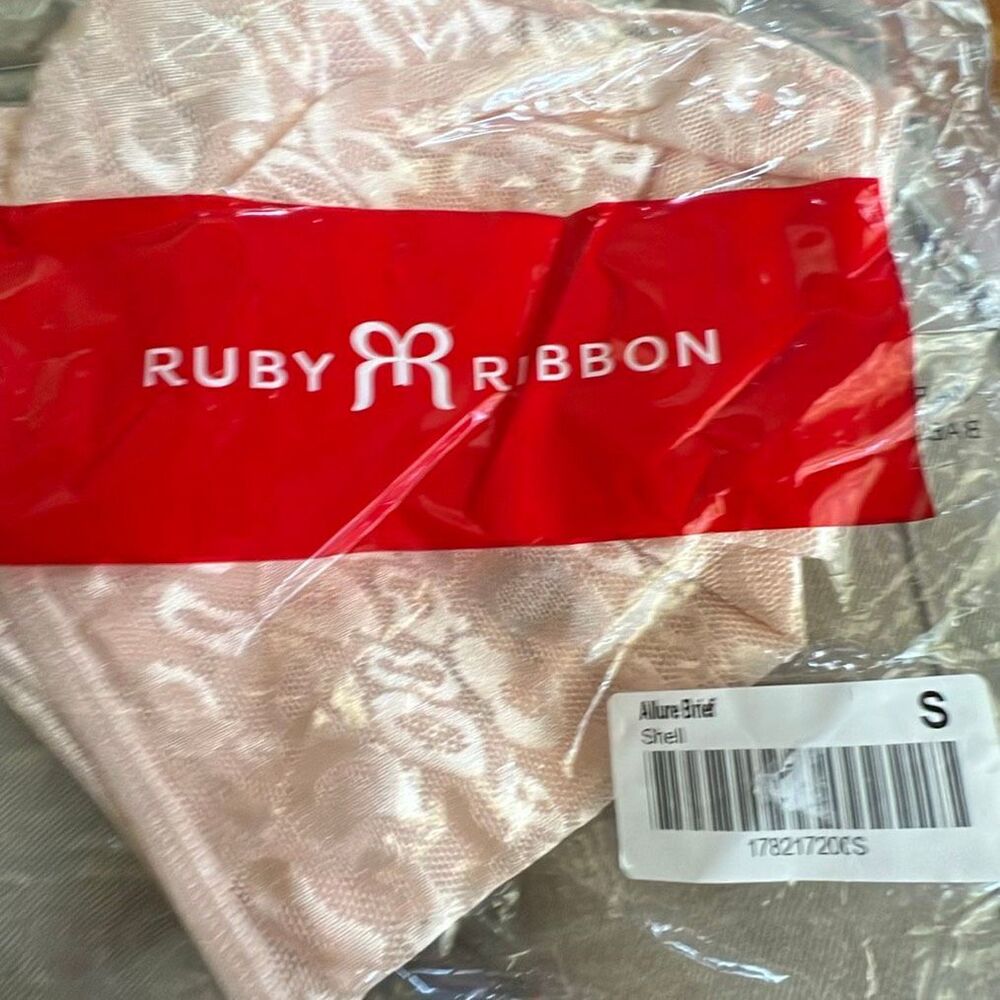 Ruby Ribbon Allure Brief in Shell New Size Small - Picture 2 of 4